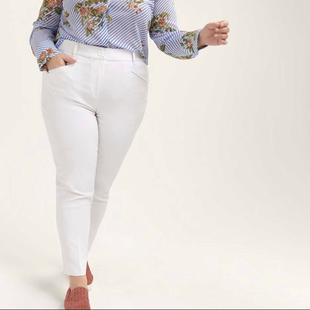 NWT Addition Elle Savvy Chic Slim Leg Ankle Pants